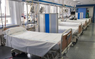 Verano crítico en la sanidad madrileña: sin personal, con camas cerradas y con demoras inaceptables